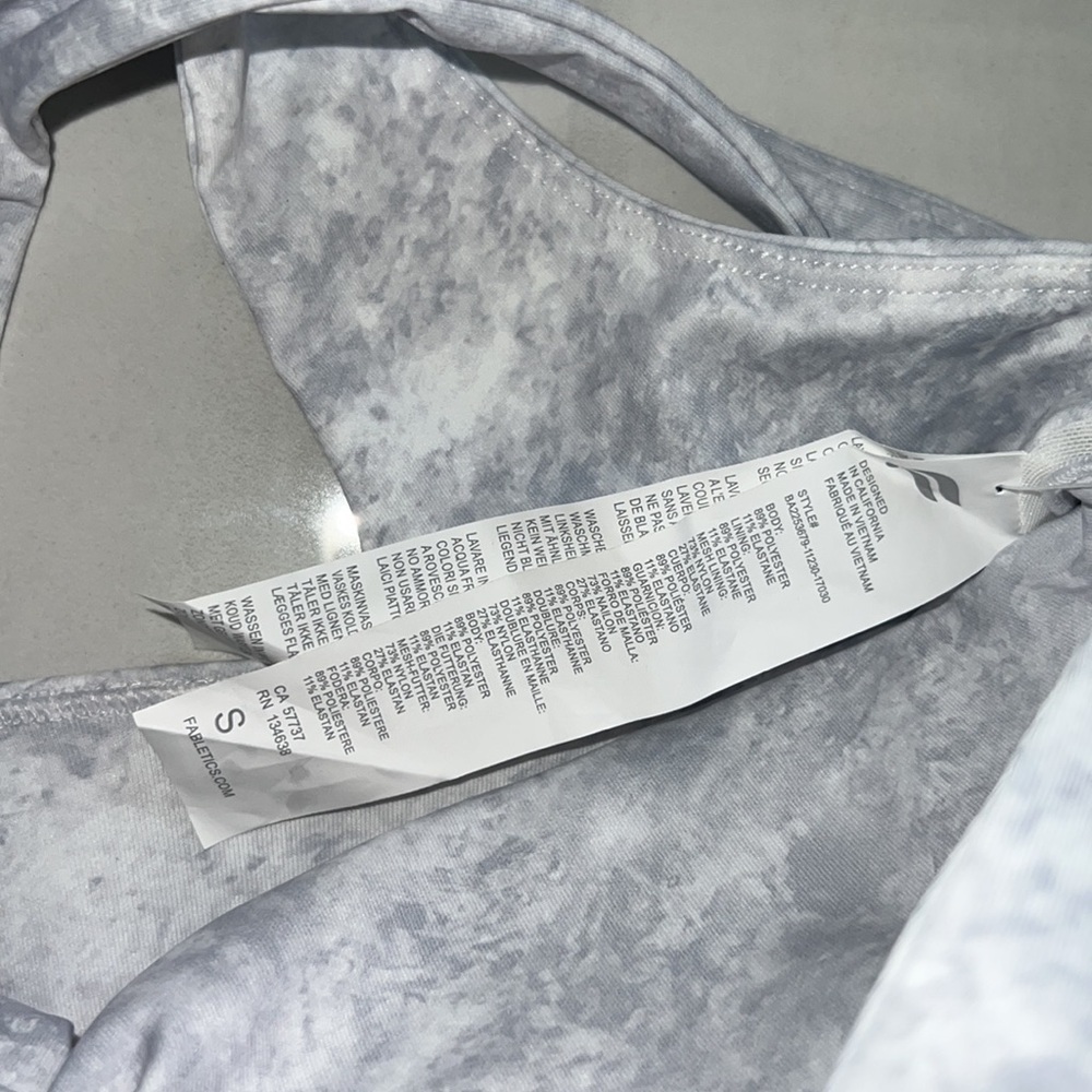 Fabletics Oasis Medium Impact Gray a and White Sports Bra Size S - Picture 4 of 6